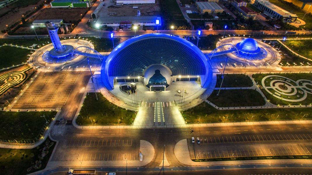 Konya Büyükşehir Belediyesi Konya Bilim Merkezi yüzbinlerce bilim meraklısını ağırladı 2