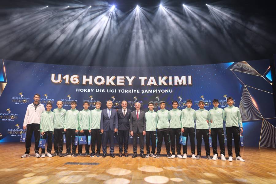 Selçuklu’nun Başarılı Sporcuları Ödüllendirildi 17