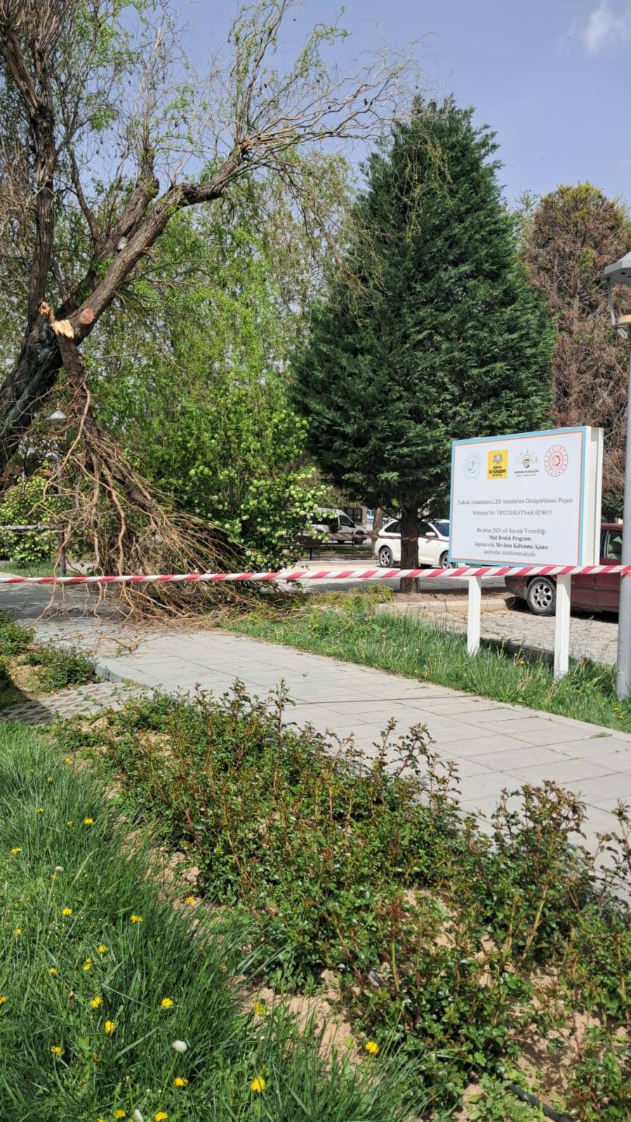 Fırtına Konya'da hayatı olumsuz etkiledi 9