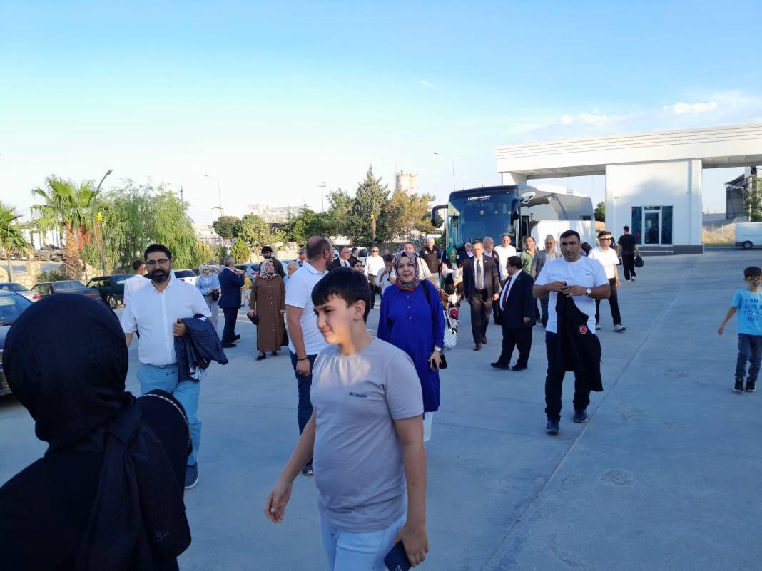 Konya yine başardı! Adıyaman'da 100 çiftin daha yüzü güldü 1