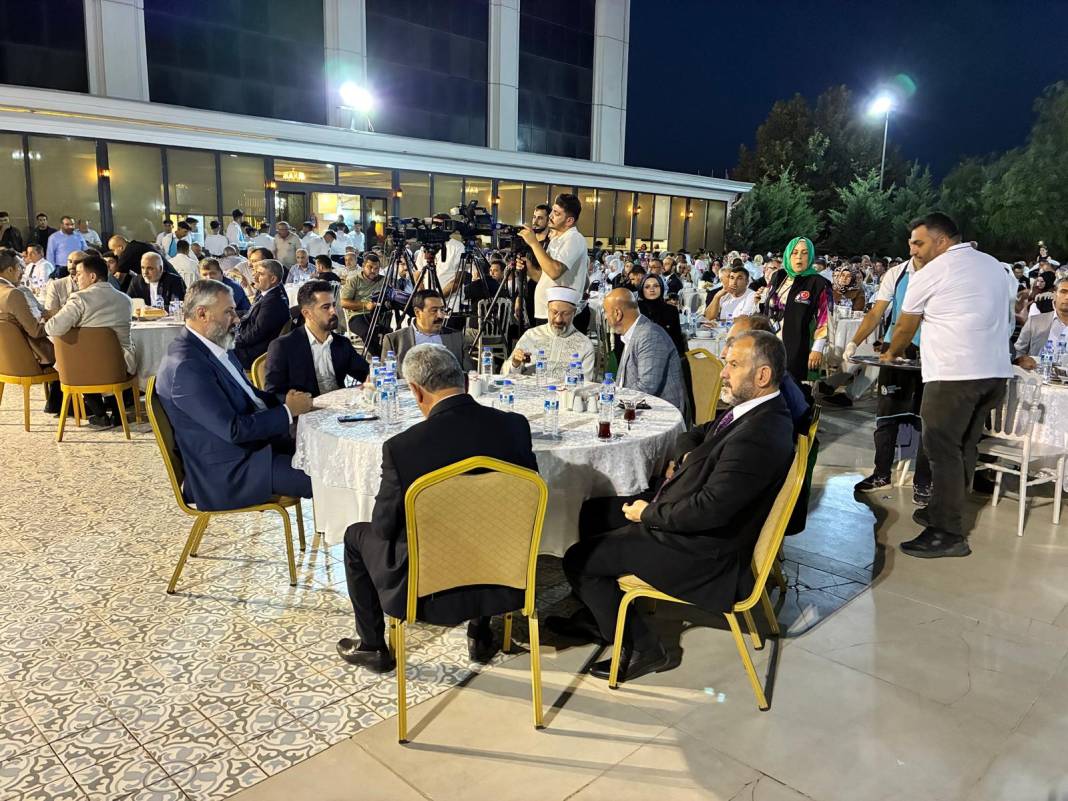 Konya yine başardı! Adıyaman'da 100 çiftin daha yüzü güldü 7