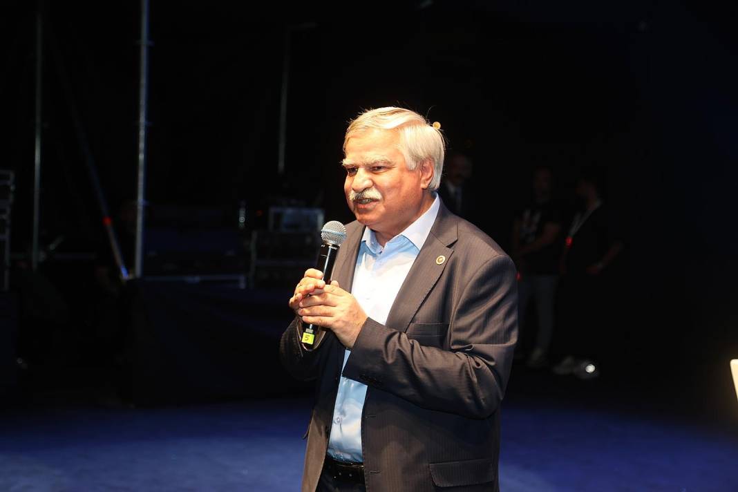 Yüzbinler Konya'da ağırlanıyor 10