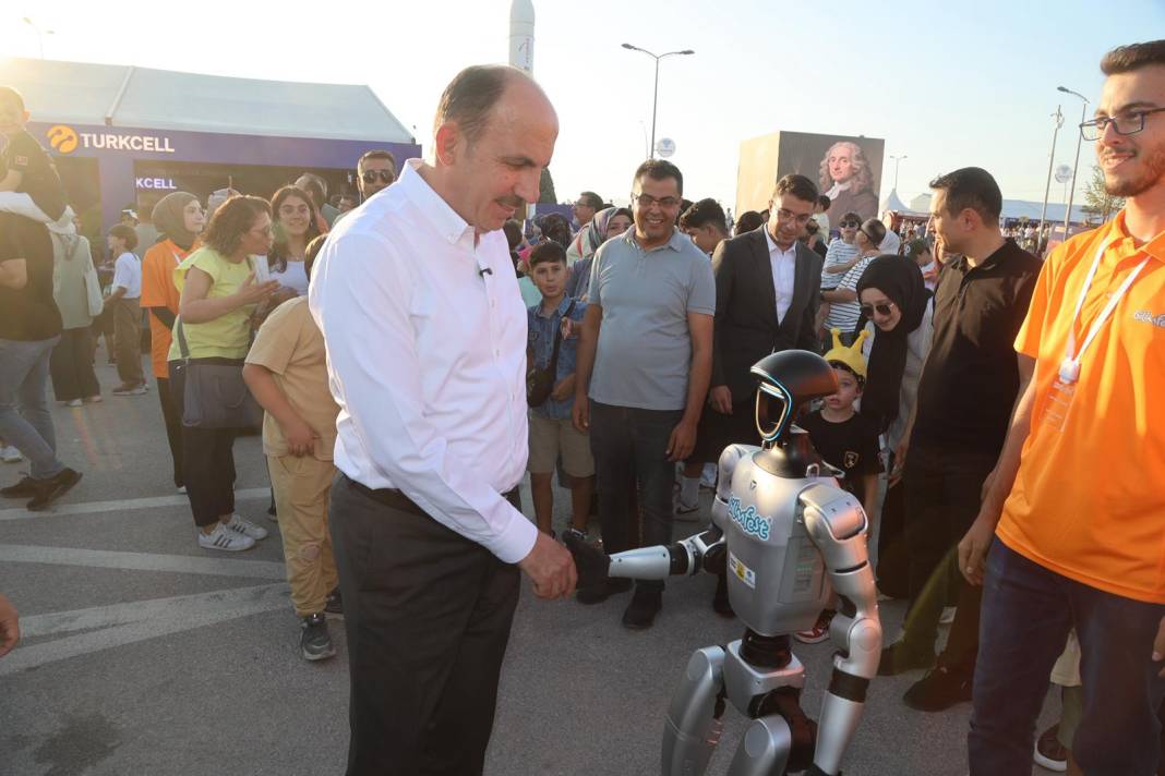 Yüzbinler Konya'da ağırlanıyor 12