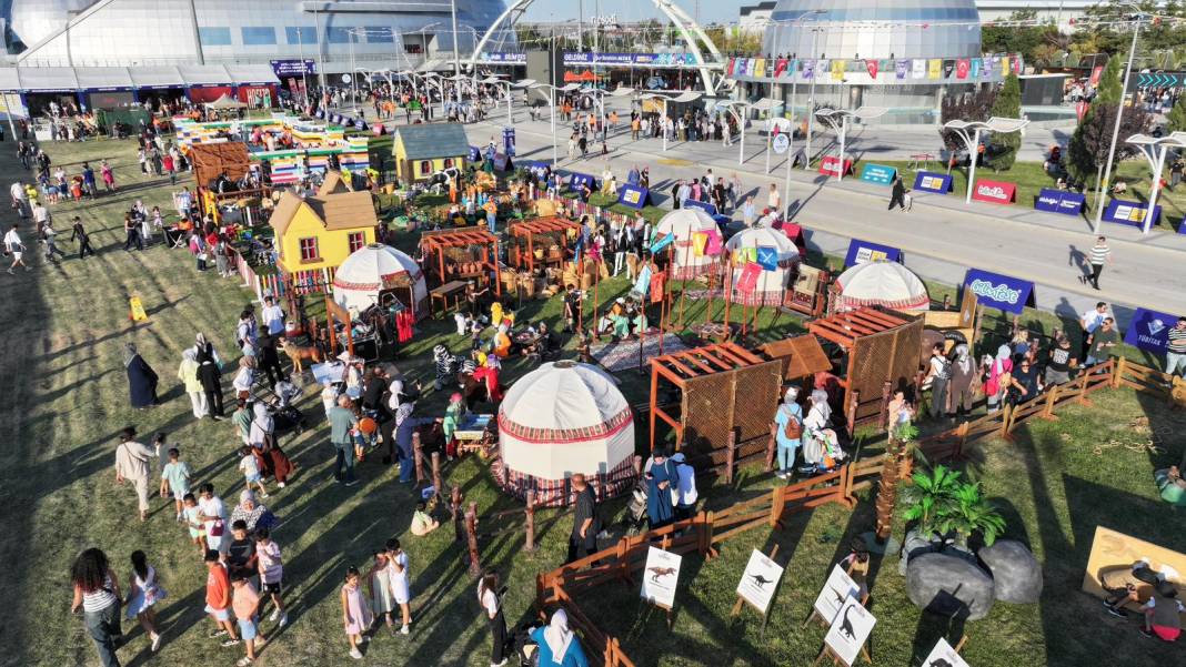 Yüzbinler Konya'da ağırlanıyor 15