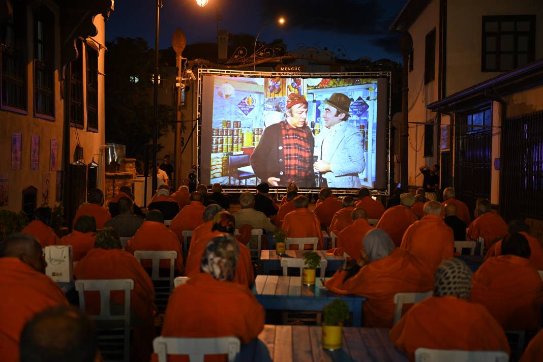 Konya Büyükşehir'den unutulmaz sürpriz! Nostalji yaşattılar 15