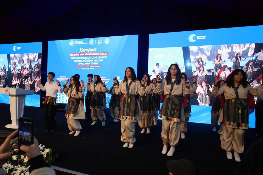 Bakan Murat Kurum'a Karapınar'da sevgi seli 13