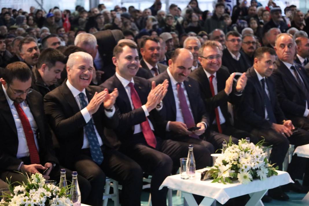 Bakan Murat Kurum'a Karapınar'da sevgi seli 19