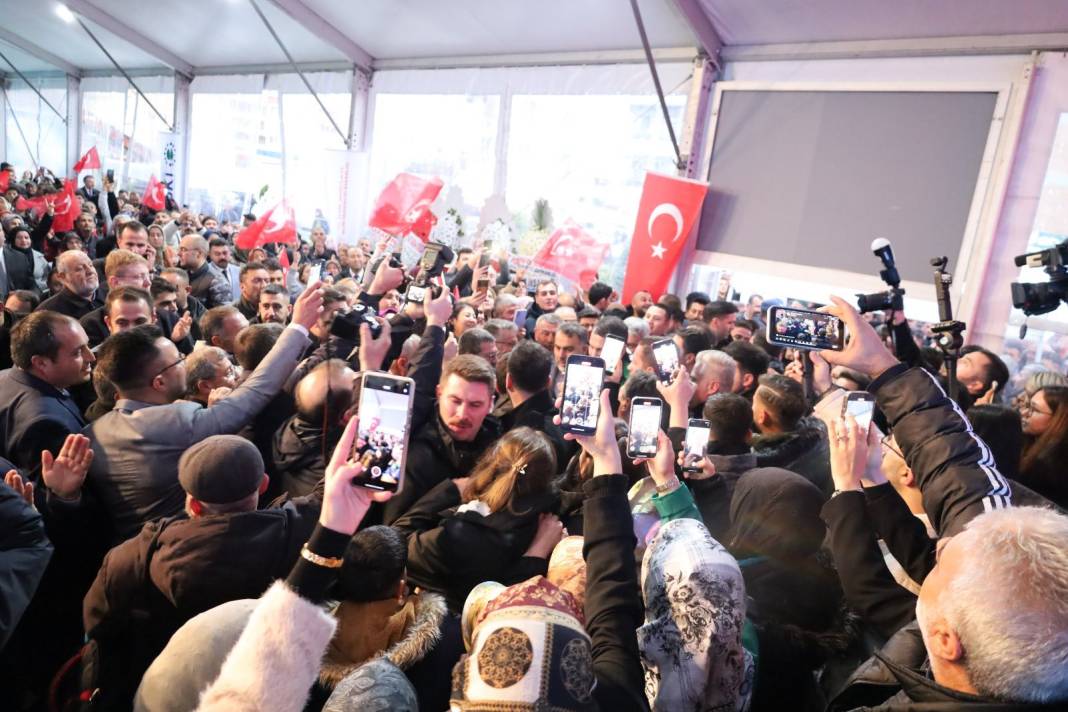 Bakan Murat Kurum'a Karapınar'da sevgi seli 24