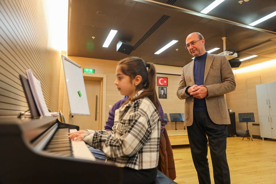 Başkan Pekyatırmacı; “2025 yılında belirlediğimiz tüm yatırım hedeflerimizi tamamladık” 14