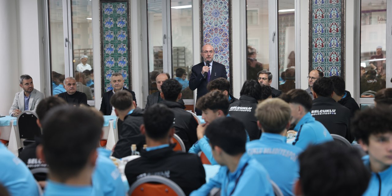 Selçuklu Belediyespor’da moral yemeği