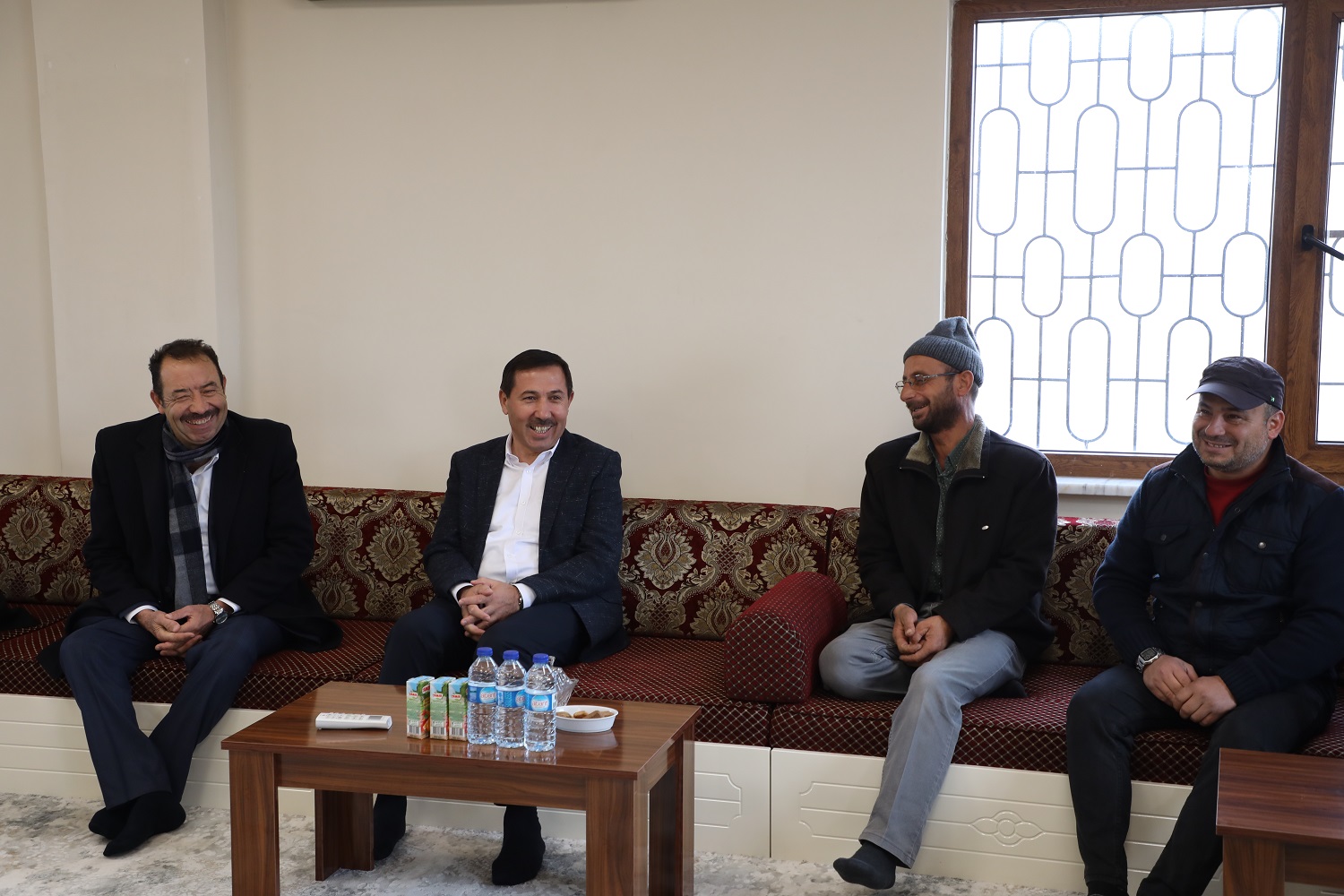 Başkan Kılca’dan 1 günde merkeze uzak 9 mahalle ziyareti