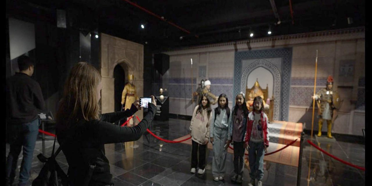 İlçelerdeki Bilgehane öğrencileri Konya’yı keşfetti