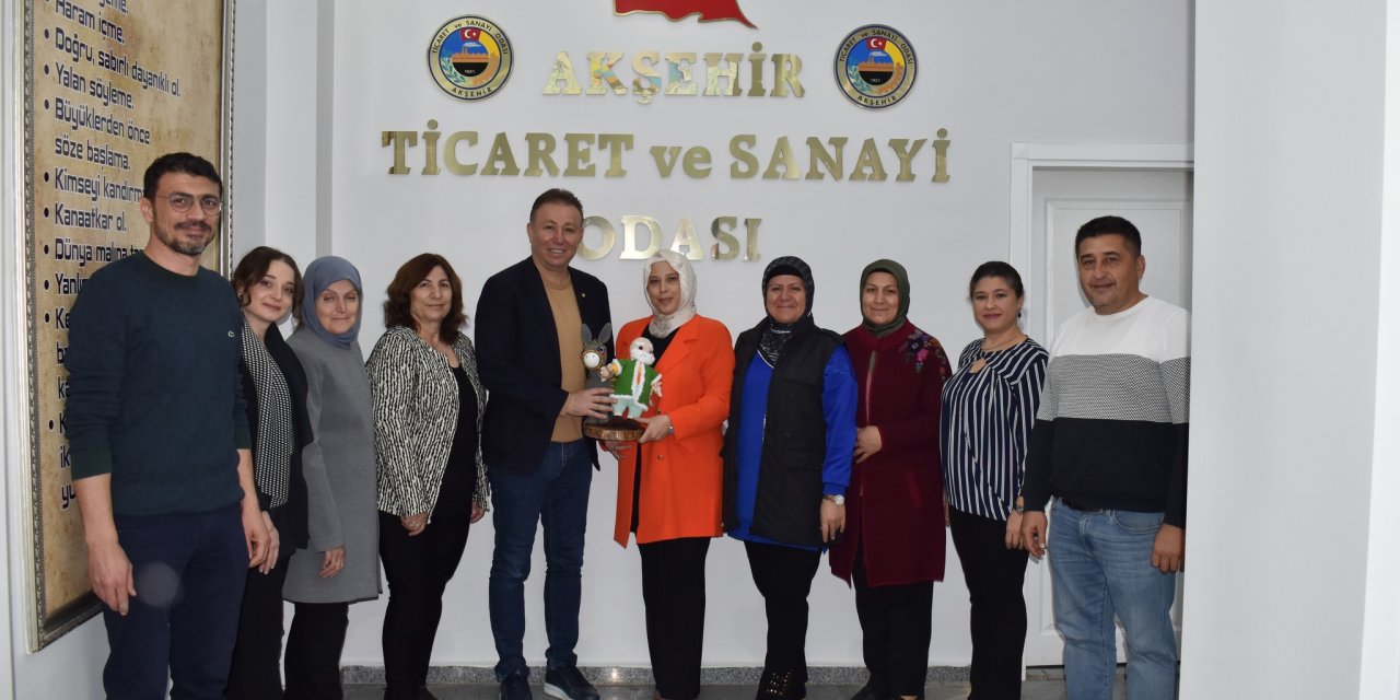 Kadın girişimcilerden Başkan Kalkan’a  teşekkür ziyareti