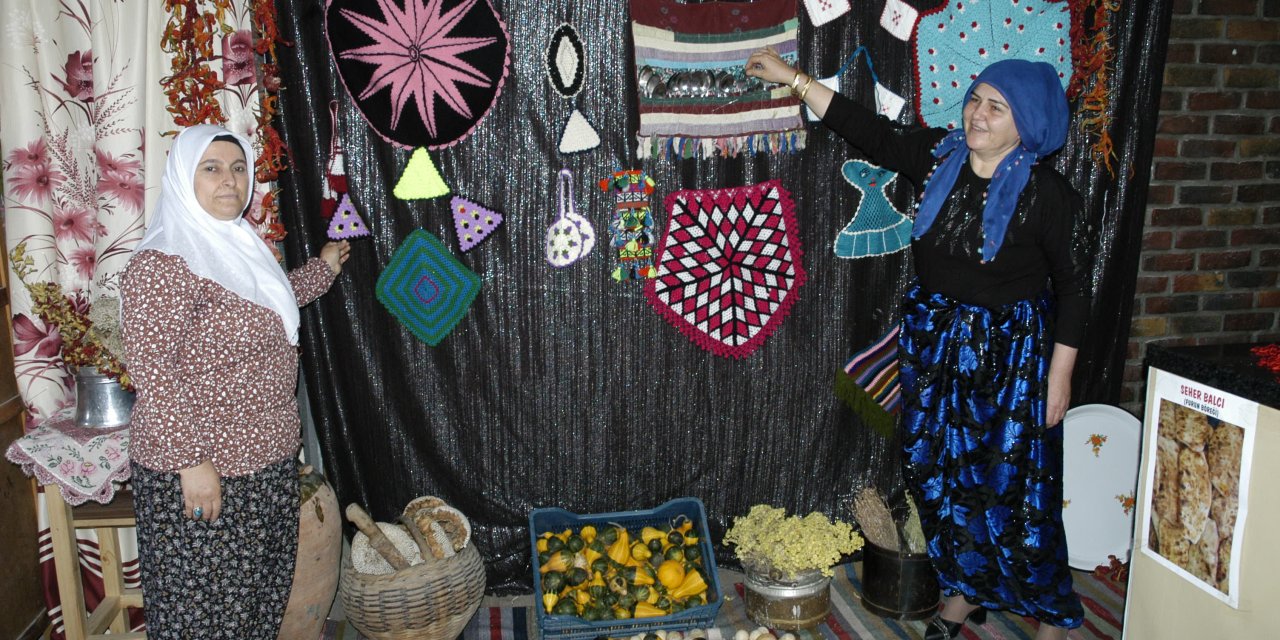 Derbentli Hanımlar Grubunun ‘Aşınevindeyiz’ etkinliğine tam not
