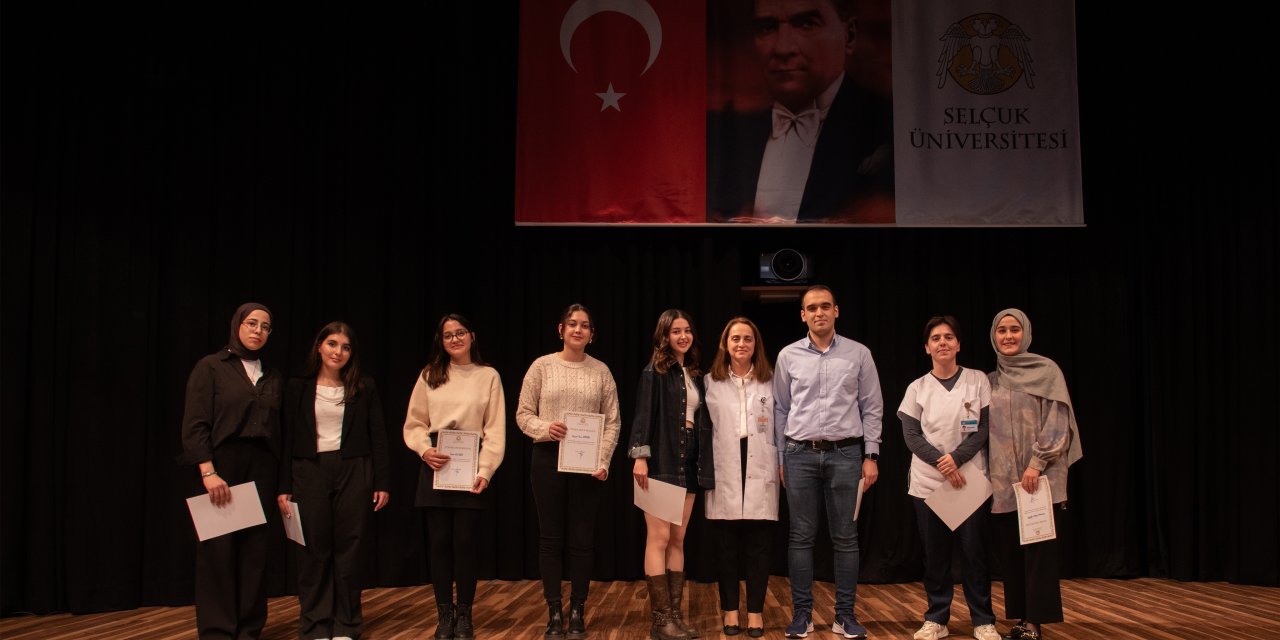 Geleceğin diş hekimleri, mesleğe ilk adımlarını attı