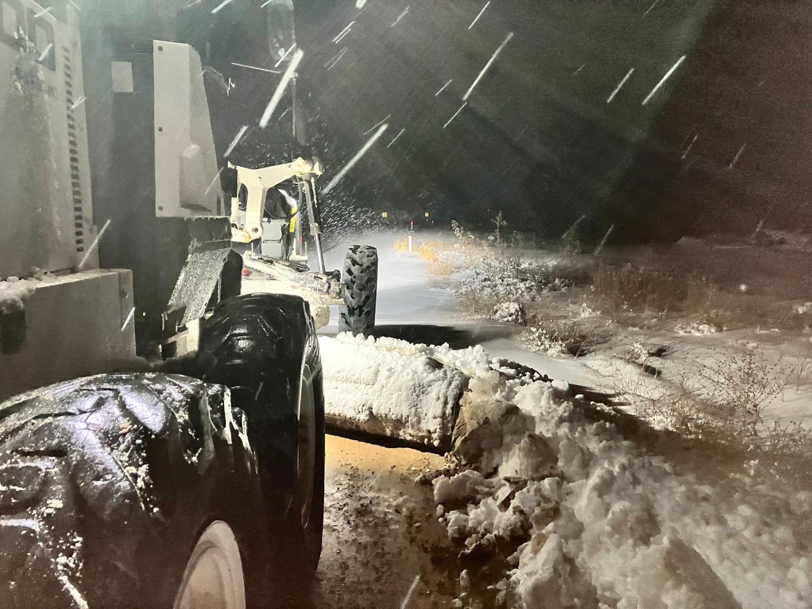 Konya’da yoğun kar yağışı: Şehirlerarası yollar kapandı