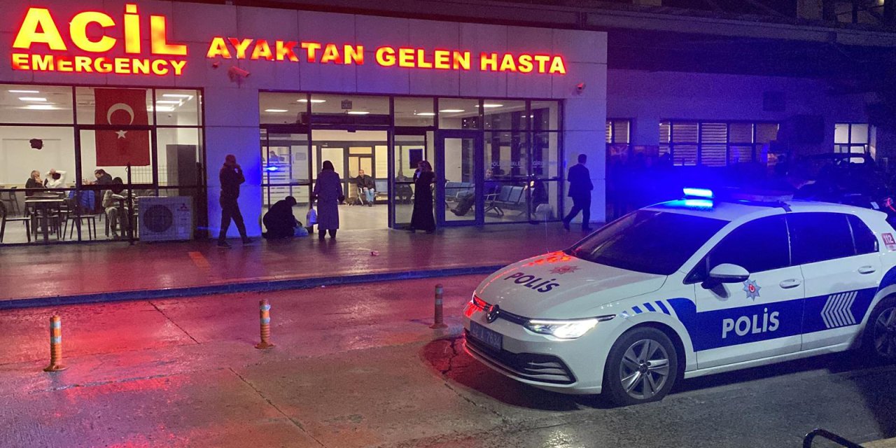 Konya'da annesinin ölüm haberini alan kişi 2 doktoru darbetti