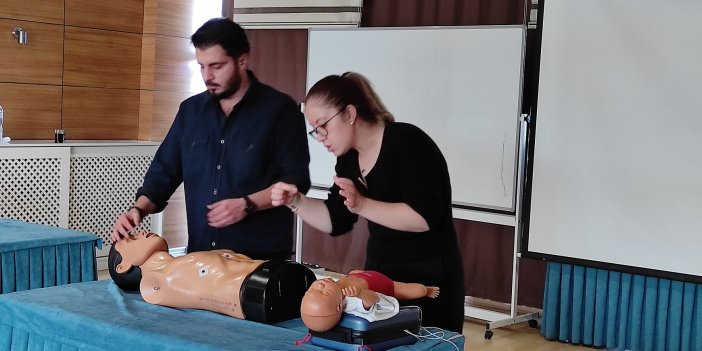 Basın mensuplarına ilk yardım eğitimi Konya’da başladı