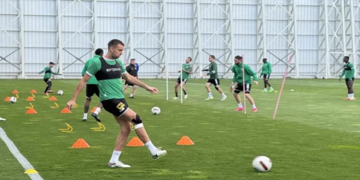 Konyaspor, Fenerbahçe maçı hazırlıklarını sürdürdü