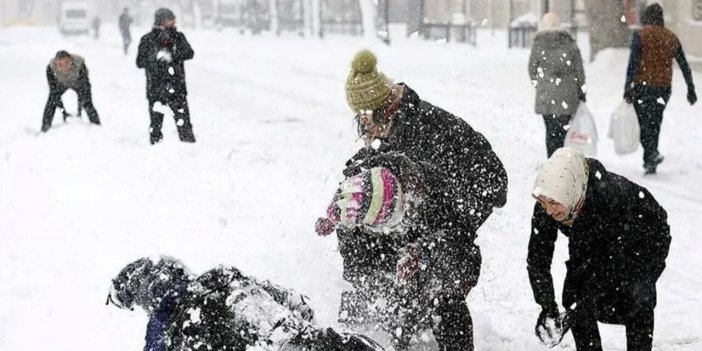 5 Aralık (yarın) hangi illerde okullar tatil?