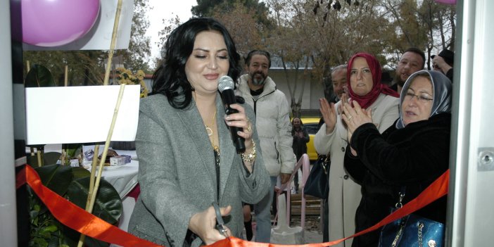 “Figen Styling “ giyim mağazası misafirlerin katılımıyla hizmete açıldı