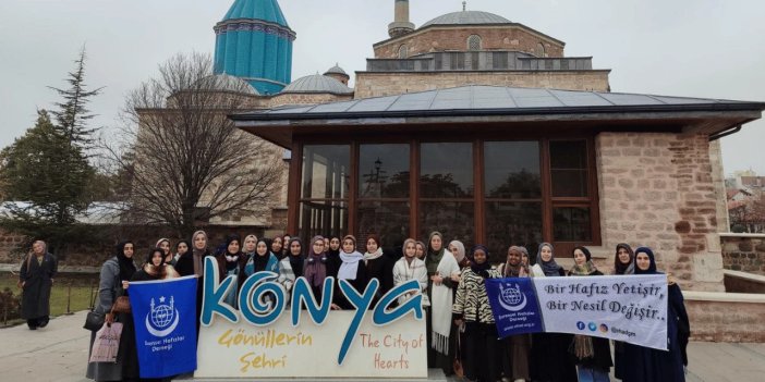 Konya gezisinde Konya'yı tanıdılar! Hafızlık öğrencileri manevi havayı soludu