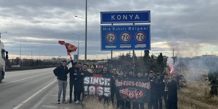 Eskişehir taraftarı Konya'da böyle poz verdi!