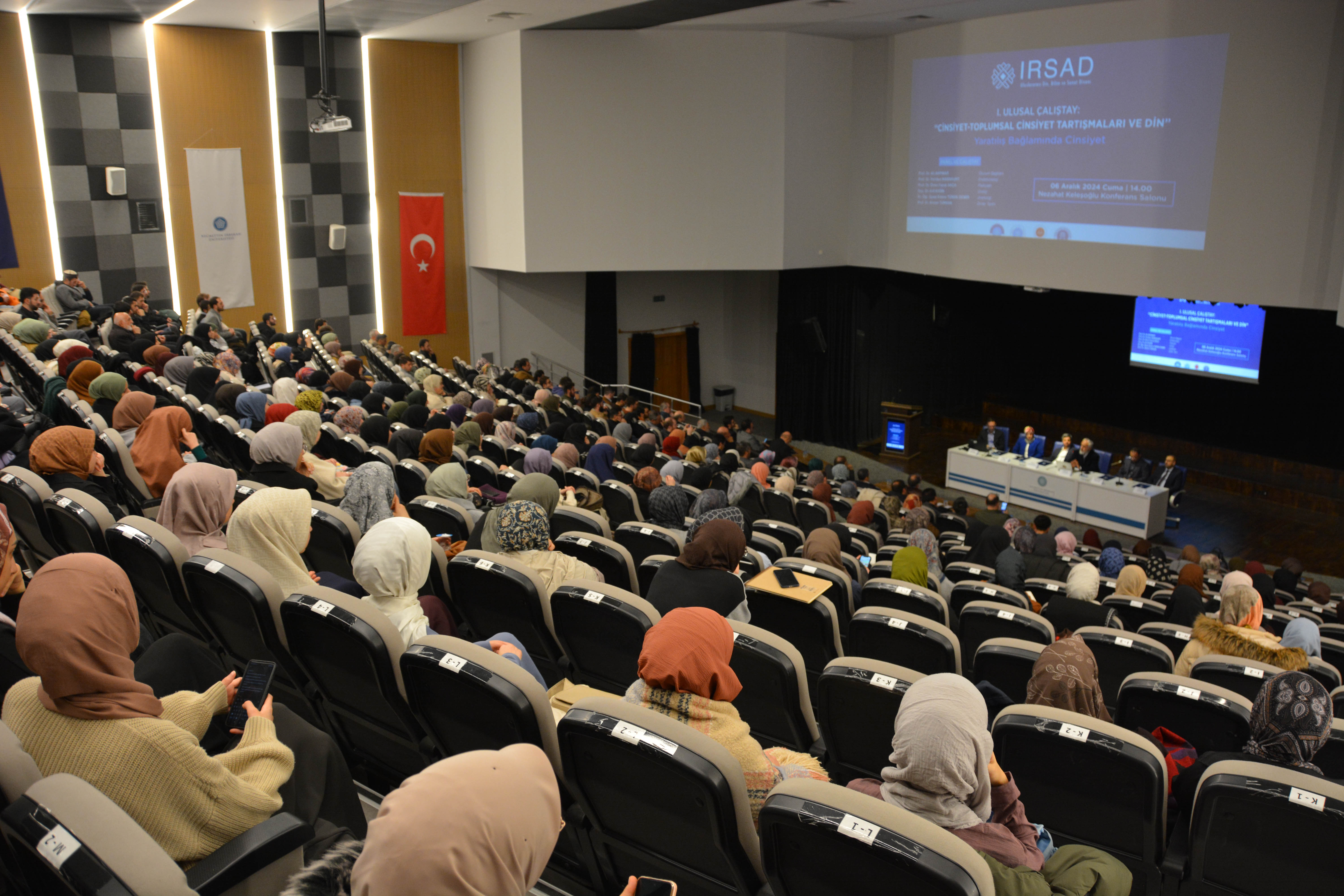 NEÜ'de  “Yaratılış Bağlamında Cinsiyet” konusu tartışıldı