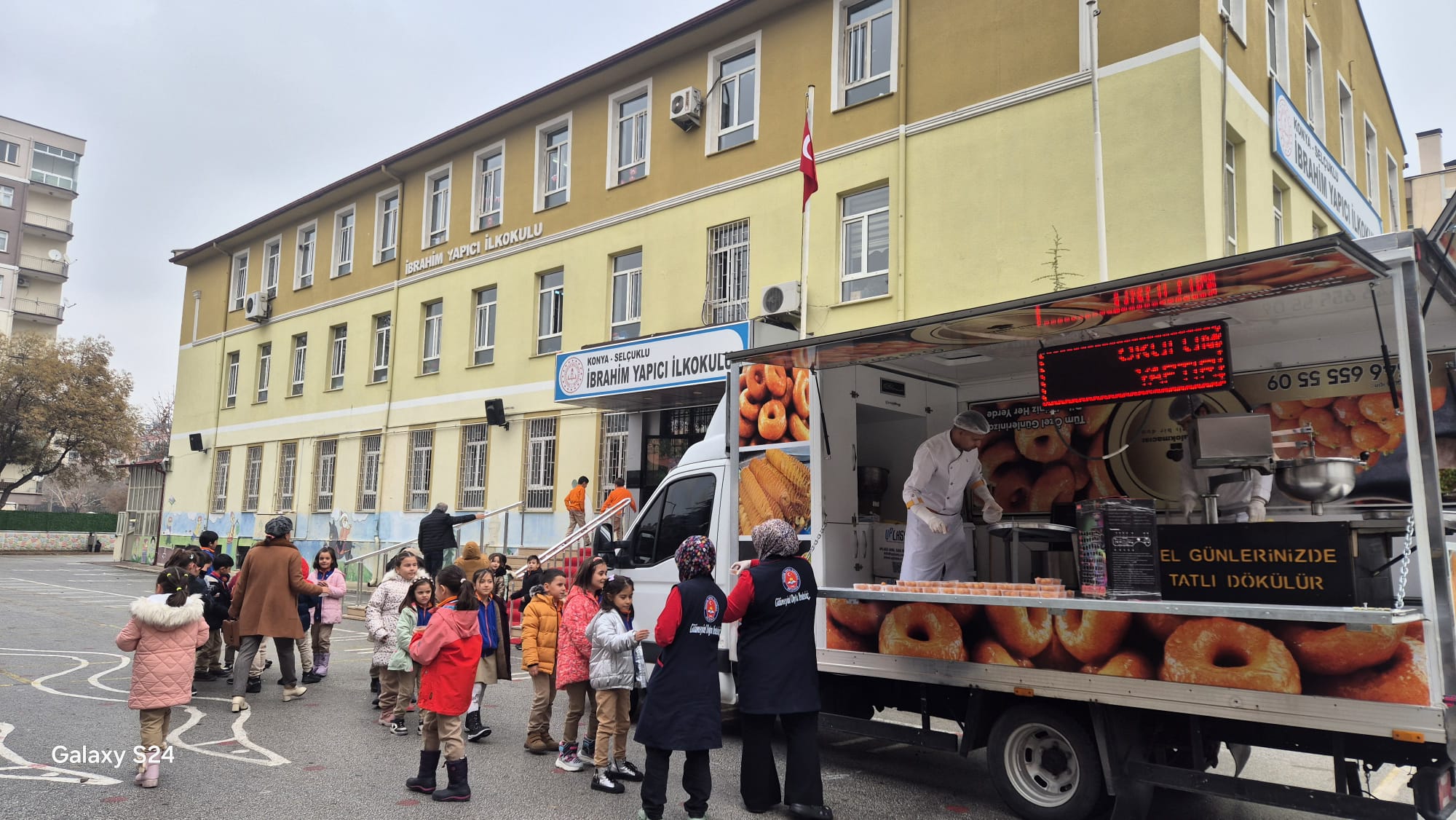 Hayırsever İbrahim Yapıcı anısına lokma hayrı