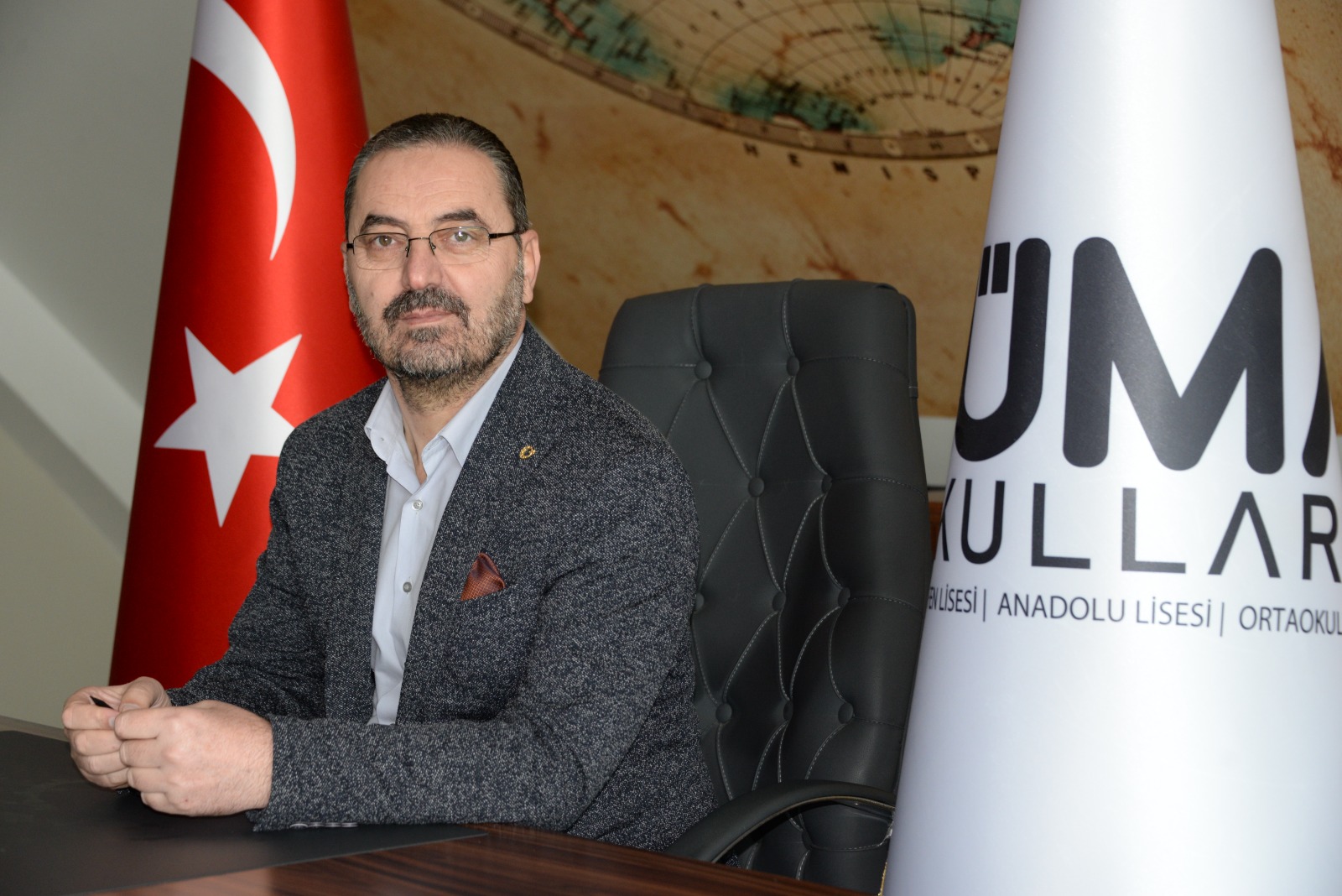 "Mevlana kardeşlik ve barışın simgesi olmuştur"