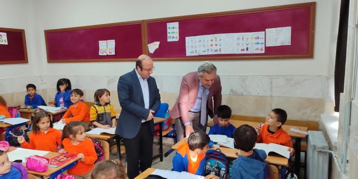 Konya Milli Eğitim Müdürü okul ziyaretleri yapıyor