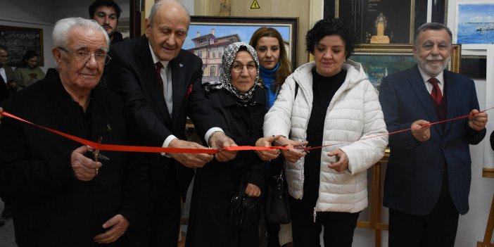 Ressam Nesip Koçer sanatseverlerle buluştu