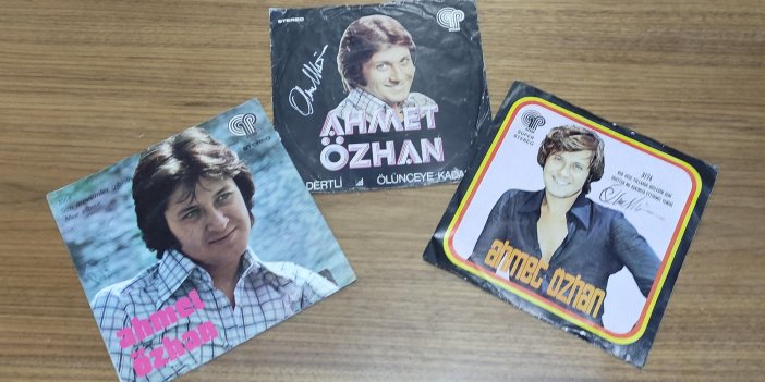 Ahmet Özhan Konya’da Eski Plaklarını İmzaladı