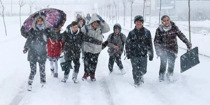 Kars'ta yarın (16 Aralık Pazartesi) okullar tatil mi?