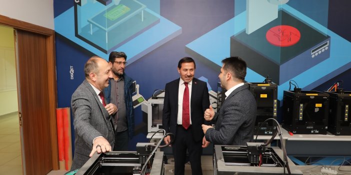 Karatay Belediye Başkanı Kılca Bilim ve Sanat Merkezi'ni ziyaret etti