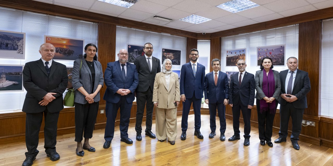 Londra’da “Türkiye Yüzyılı” fotoğraf sergisi açıldı