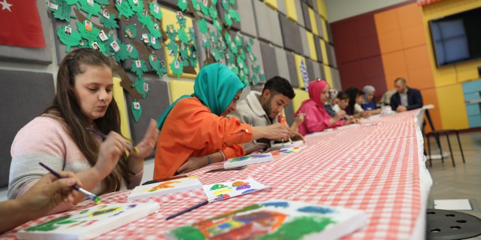 Gaziantep Büyükşehir’den işaret diliyle “engelsiz” iletişim etkinliği!