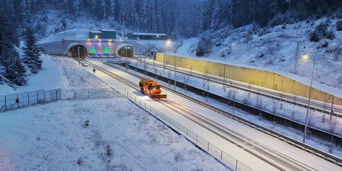 Bakan Uraloğlu, bu tunelden bu güne kadar 10 milyon 19 bin araç geçti