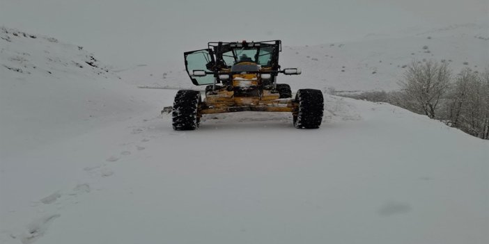 106 köy yolu kar nedeniyle ulaşıma kapandı