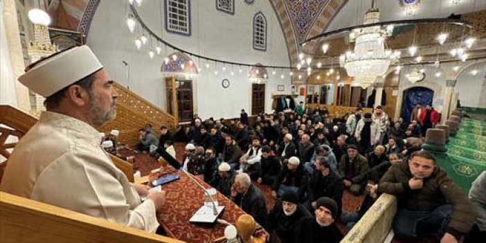 Konya'da Regaip Kandili dualarla idrak edildi