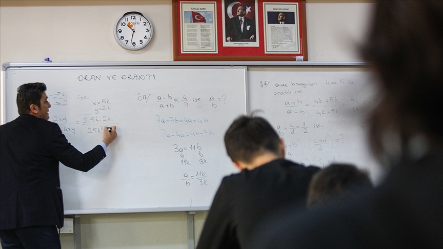Gelecek Partisinden Kandil mesajı