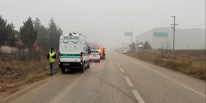 Yoldan geçerken kamyonetin çarptığı yaya öldü