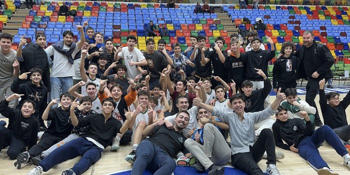 U16 Erkekler Basketbol Turnuvası’nda Karatay sporcuları şampiyon oldu