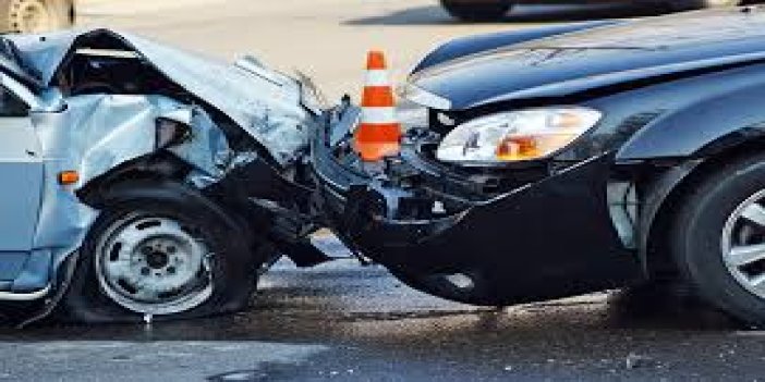 Konya'da trafik kazalarında 2 kişi yaralandı