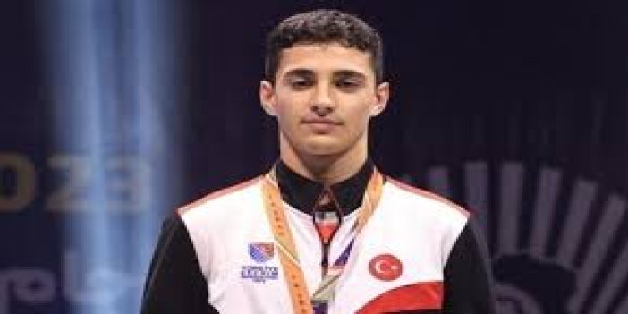 Milli eskrimci Furkan Yaman memleketi Kulu'da ziyarette bulundu