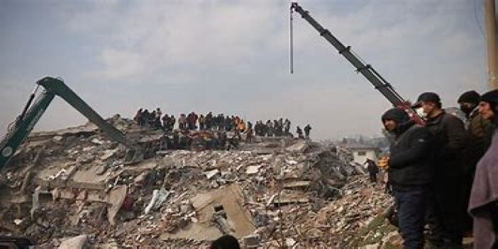 Depremde 115 kişinin öldüğü Penta Park Sitesi 1. ve 3. bloklara ilişkin yargılama sürdü