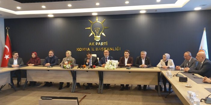 AK Parti Konya'da yeni Başkan Özgökçen görevi devraldı