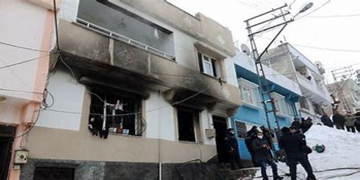 Gaziantep'te iki katlı evde çıkan yangında iki kardeş hayatını kaybetti