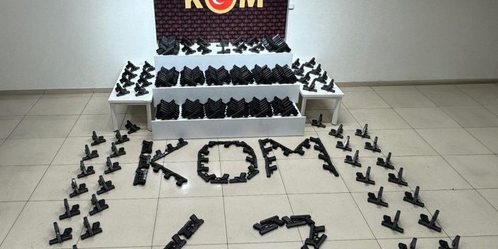 Konya'da silah kaçakçılığı operasyonunda 400 tabanca ele geçirildi