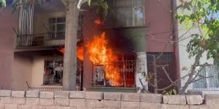 Aksaray'da evde çıkan yangında 1 çocuk öldü